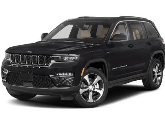 JEEP GRAND CHEROKEE 2023 1C4RJYB64P8775157 image